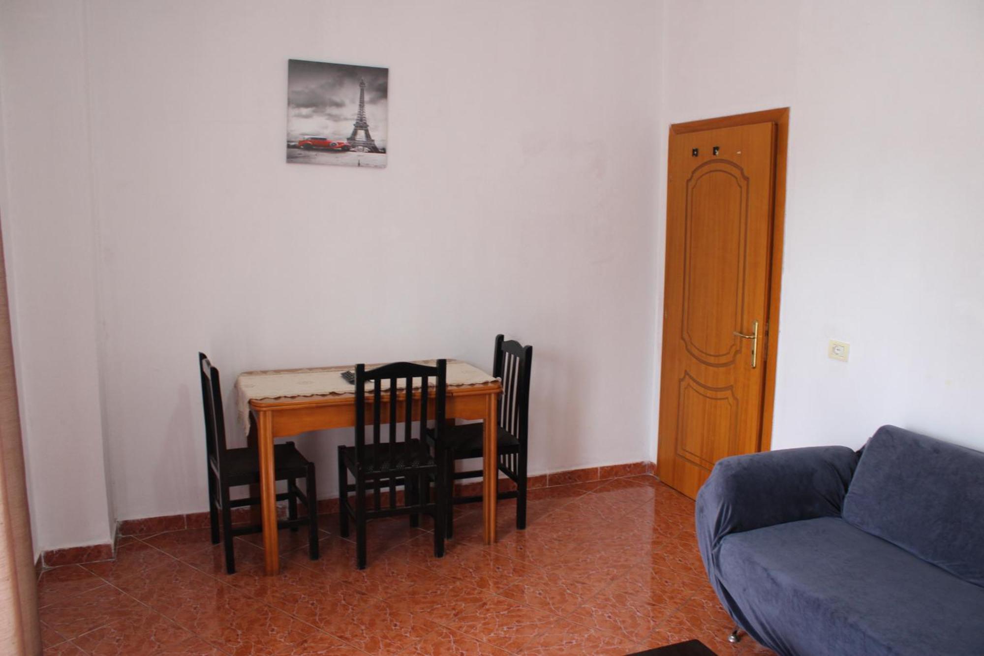 Crew Hostel Tirana Extérieur photo